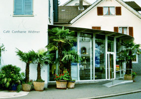 Laden aussen